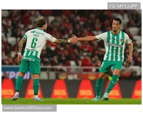 欧冠小组赛综述葡萄牙体育与卡拉巴赫表现突出本菲卡与贾府遭遇零分困境