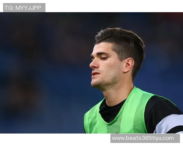 德保罗晒世界杯夺冠三周年纪念照身披球网叼雪茄感慨一切都值得