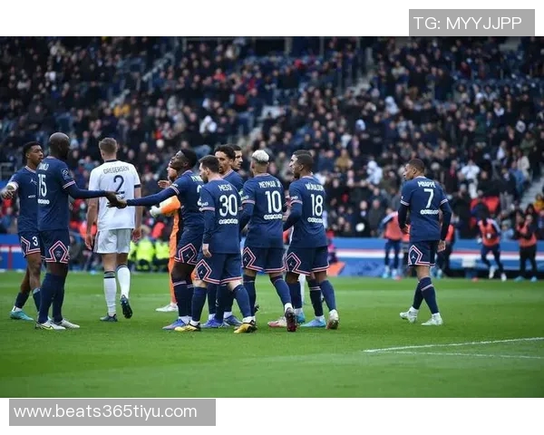 法甲联赛历史再现激烈竞争四队积分均超32分引发关注