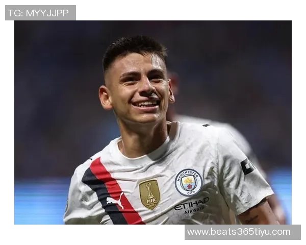 曼城官方祝贺19岁小将查理格雷成功完成一线队首秀